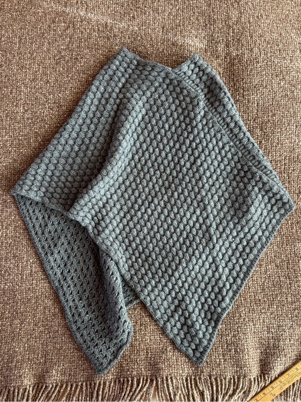 Wool and Alpaca Blend Wrap/Poncho - Picture 4 of 6